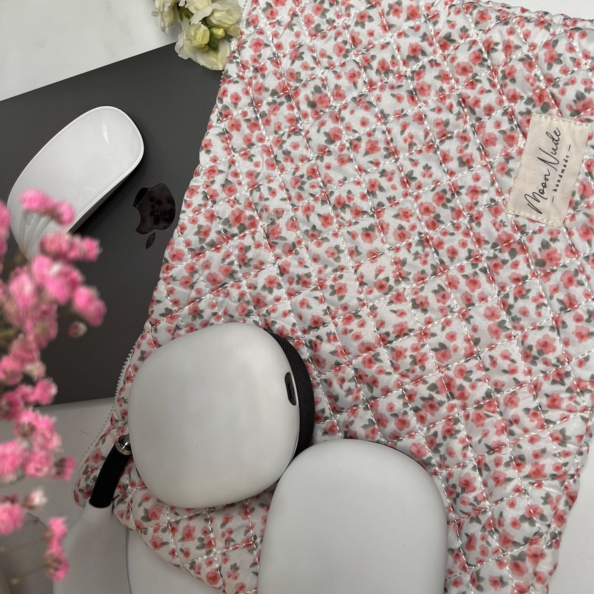 Moon Nude Peony Laptop Sleeve