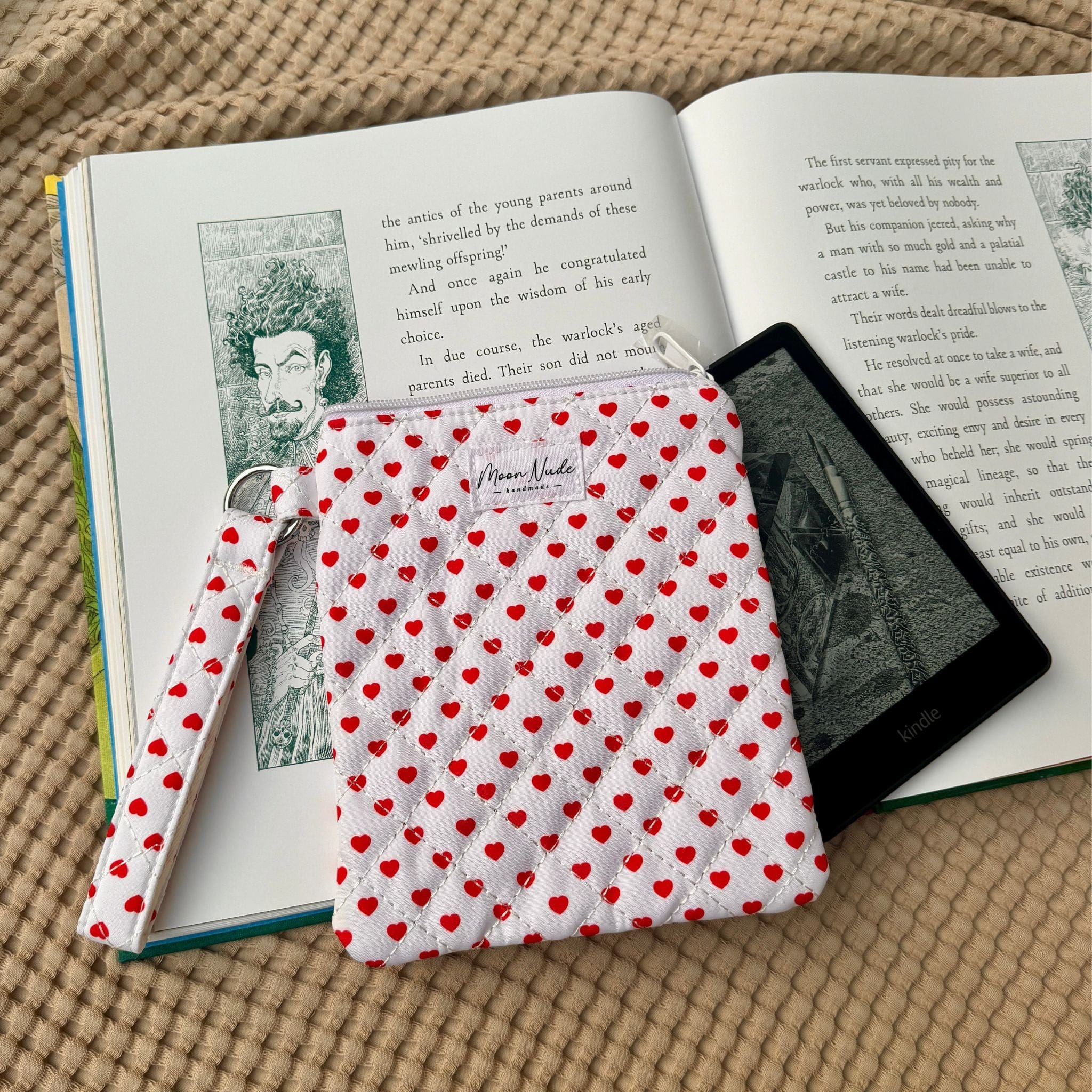 Moon Nude Valentine eReader Pouch
